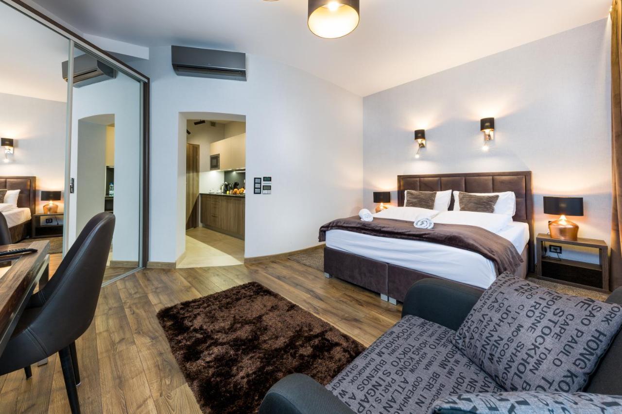 Aparthotel New Lux
