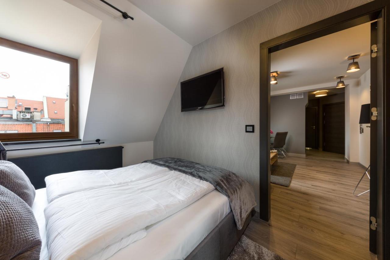 Aparthotel New Lux 4*