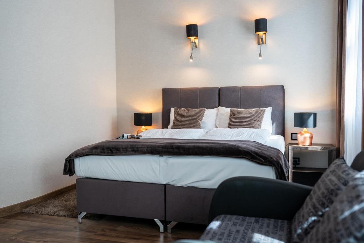 New Lux 4* Breslavia